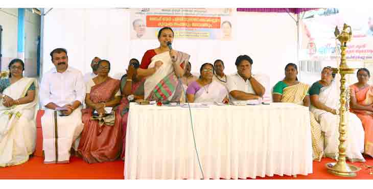 കോയിപ്രം ബ്ലോക്കില് 181 കുടുംബങ്ങള്ക്ക് ലൈഫ് വീടു ലഭിച്ചു : വീണാ ജോര്ജ്ജ് എംഎല്എ കോയിപ്രം ബ്ലോക്കില് 181 കുടുംബങ്ങള്ക്ക് ലൈഫ് വീടു ലഭിച്ചു : വീണാ ജോര്ജ്ജ് എംഎല്എ