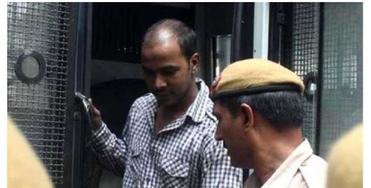 നിര്ഭയാക്കേസ് : ദയാഹര്ജി തള്ളിയതിനെതിരെ മുകേഷ് സിംഗിന്റെ ഹര്ജി ഇന്ന് സുപ്രീം കോടതിയില് നിര്ഭയാക്കേസ് : ദയാഹര്ജി തള്ളിയതിനെതിരെ മുകേഷ് സിംഗിന്റെ ഹര്ജി ഇന്ന് സുപ്രീം കോടതിയില്