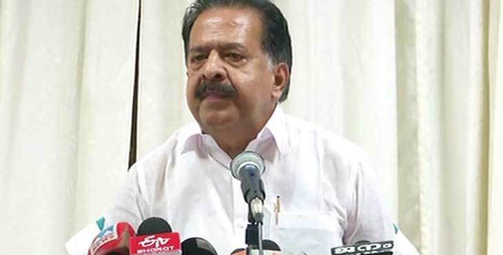 സഭയെ അവഹേളിച്ച ഗവര്ണര്ക്കെതിരെ സഭാനേതാവായ മുഖ്യമന്ത്രി മിണ്ടുന്നില്ല ; ചെന്നിത്തല സഭയെ അവഹേളിച്ച ഗവര്ണര്ക്കെതിരെ സഭാനേതാവായ മുഖ്യമന്ത്രി മിണ്ടുന്നില്ല ; ചെന്നിത്തല