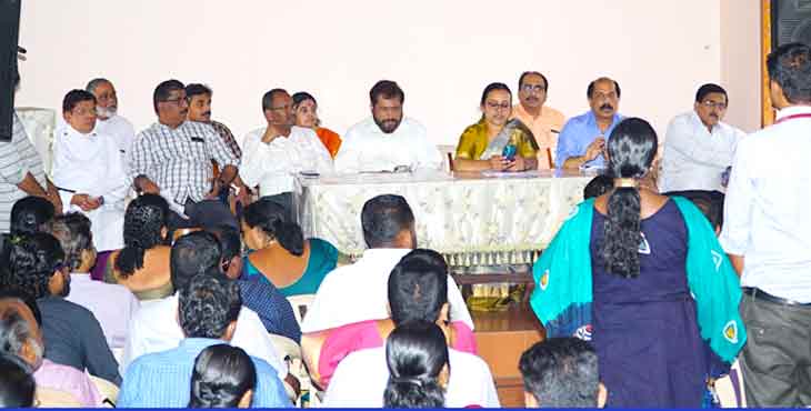 മാരാമണ് കണ്വന്ഷന് : സര്ക്കാര്തല ക്രമീകരണങ്ങള് സമയബന്ധിതമായി പൂര്ത്തിയാക്കും – വീണാ ജോര്ജ്ജ് എംഎല്എ മാരാമണ് കണ്വന്ഷന് : സര്ക്കാര്തല ക്രമീകരണങ്ങള് സമയബന്ധിതമായി പൂര്ത്തിയാക്കും – വീണാ ജോര്ജ്ജ് എംഎല്എ