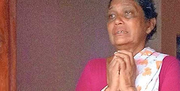 ജപ്തി ഭീഷണി നേരിടുന്ന വീട് മൂന്ന് വർഷത്തേക്ക് ഒറ്റിക്കു നൽകി കബളിപ്പിച്ചതായി വയോധികയുടെ പരാതി ജപ്തി ഭീഷണി നേരിടുന്ന വീട് മൂന്ന് വർഷത്തേക്ക് ഒറ്റിക്കു നൽകി കബളിപ്പിച്ചതായി വയോധികയുടെ പരാതി