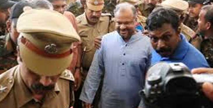 ബലാല്സംഗ കേസില് നിന്ന് ഒഴിവാക്കണമെന്ന് ബിഷപ് ഫ്രാങ്കോ ബലാല്സംഗ കേസില് നിന്ന് ഒഴിവാക്കണമെന്ന് ബിഷപ് ഫ്രാങ്കോ