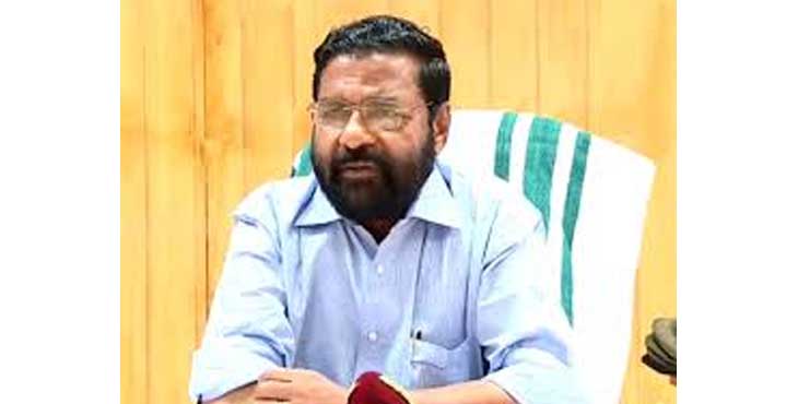 മകരവിളക്ക് ദിവസം ഹിൽ ടോപ്പിലടക്കം അപകടകരമായ സ്ഥലങ്ങളിൽ തീർത്ഥാടകരെ പ്രവേശിപ്പിക്കില്ലെന്ന് കടകംപള്ളി മകരവിളക്ക് ദിവസം ഹിൽ ടോപ്പിലടക്കം അപകടകരമായ സ്ഥലങ്ങളിൽ തീർത്ഥാടകരെ പ്രവേശിപ്പിക്കില്ലെന്ന് കടകംപള്ളി