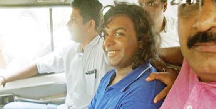 ചാത്തന് സേവയ്ക്കായി കുടുംബാംഗങ്ങളെ കൊന്നു തള്ളിയ കേഡലിനെ കോടതിയില് ഹാജരാക്കാന് ഉത്തരവ് ചാത്തന് സേവയ്ക്കായി കുടുംബാംഗങ്ങളെ കൊന്നു തള്ളിയ കേഡലിനെ കോടതിയില് ഹാജരാക്കാന് ഉത്തരവ്