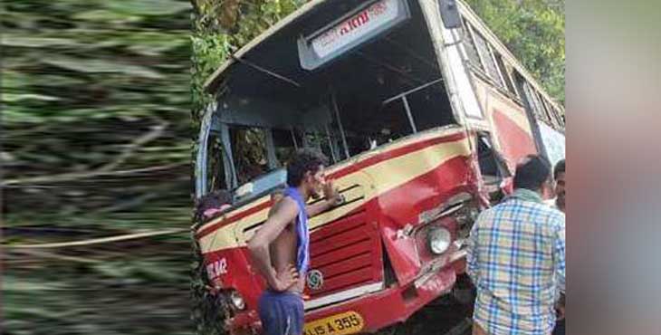 ശബരിമല തീര്ത്ഥാടകര് സഞ്ചരിച്ച വാഹനം കെഎസ്ആര്ടിസി ബസുമായി കൂട്ടിയിടിച്ച് നിരവധിപേർക്ക് പരിക്ക് ശബരിമല തീര്ത്ഥാടകര് സഞ്ചരിച്ച വാഹനം കെഎസ്ആര്ടിസി ബസുമായി കൂട്ടിയിടിച്ച് നിരവധിപേർക്ക് പരിക്ക്