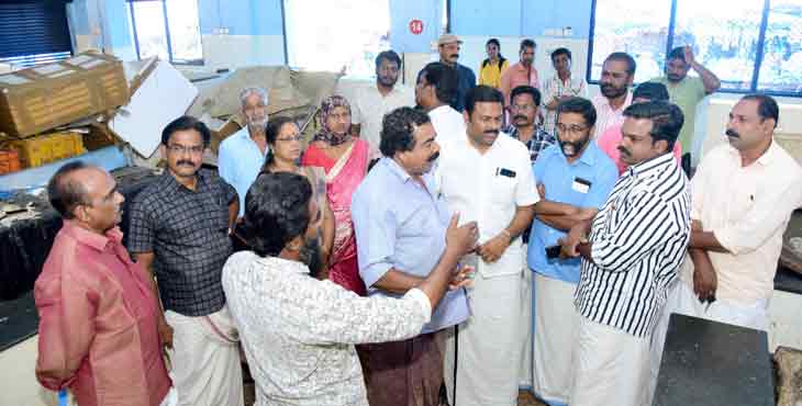 കോന്നി നാരായണപുരം മാർക്കറ്റിന്റെ നഷ്ടപ്രതാപം വീണ്ടെടുക്കാൻ നടപടി ഉണ്ടാകണം ; കെ.യു.ജനീഷ് കുമാർ എം.എൽ.എ കോന്നി നാരായണപുരം മാർക്കറ്റിന്റെ നഷ്ടപ്രതാപം വീണ്ടെടുക്കാൻ നടപടി ഉണ്ടാകണം ; കെ.യു.ജനീഷ് കുമാർ എം.എൽ.എ