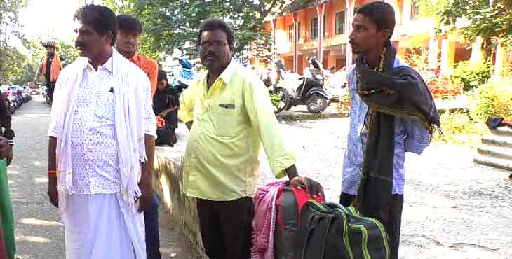 ചെങ്ങന്നൂര് റെയിൽവേ സ്റ്റേഷനില് ശബരിമല തീര്ഥാടകരുടെ ബാഗും പണവും മോഷ്ടിച്ചു ചെങ്ങന്നൂര് റെയിൽവേ സ്റ്റേഷനില് ശബരിമല തീര്ഥാടകരുടെ ബാഗും പണവും മോഷ്ടിച്ചു