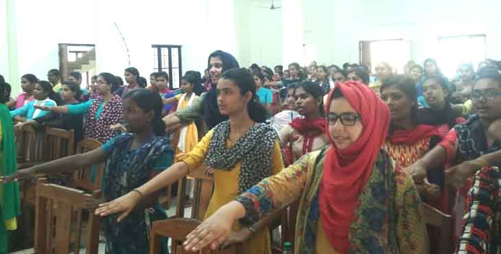 വണ്ടാനം ഗവ.നഴ്സിംഗ് കോളേജിൽ ലഹരി വിരുദ്ധ ക്ലബ്ബിന്റെയും വിമുക്തി ആപ്പിന്റെയും ഉദ്ഘാടനം നടത്തി വണ്ടാനം ഗവ.നഴ്സിംഗ് കോളേജിൽ ലഹരി വിരുദ്ധ ക്ലബ്ബിന്റെയും വിമുക്തി ആപ്പിന്റെയും ഉദ്ഘാടനം നടത്തി