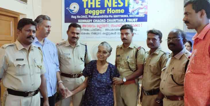 ബന്ധുക്കൾ ഉപേക്ഷിച്ച അമ്മയ്ക്ക് തണലേകി ആറന്മുള ജനമൈത്രി പോലീസ് ബന്ധുക്കൾ ഉപേക്ഷിച്ച അമ്മയ്ക്ക് തണലേകി ആറന്മുള ജനമൈത്രി പോലീസ്