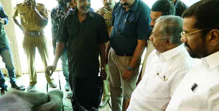 ആനകുട്ടി പിഞ്ചുവിന് വിദഗ്ധ ചികിത്സ ഉറപ്പാക്കും ; മന്ത്രി കെ രാജു ആനകുട്ടി പിഞ്ചുവിന് വിദഗ്ധ ചികിത്സ ഉറപ്പാക്കും ; മന്ത്രി കെ രാജു