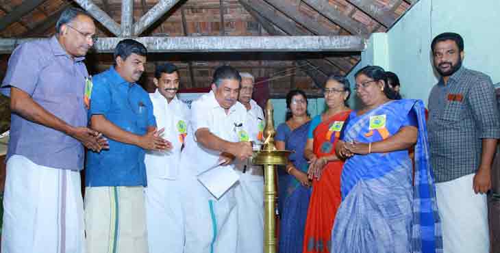 ചെങ്ങന്നൂർ സബ് ജില്ലാ ഗണിതോത്സവത്തിന്റെ ഉദ്ഘാടനം സജി ചെറിയാന് എം.എല്.എ നിര്വ്വഹിച്ചു ചെങ്ങന്നൂർ സബ് ജില്ലാ ഗണിതോത്സവത്തിന്റെ ഉദ്ഘാടനം സജി ചെറിയാന് എം.എല്.എ നിര്വ്വഹിച്ചു