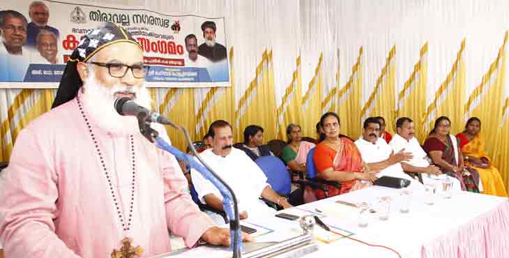 വീടെന്ന സ്വപ്നം യാഥാത്ഥ്യമാകുന്നത് കുടുംബത്തിലെ എല്ലാവരും സന്തോഷവാന്മാരാകുമ്പോള് : തോമസ് മാര് കൂറിലോസ് മെത്രാപ്പോലീത്ത വീടെന്ന സ്വപ്നം യാഥാത്ഥ്യമാകുന്നത് കുടുംബത്തിലെ എല്ലാവരും സന്തോഷവാന്മാരാകുമ്പോള് : തോമസ് മാര് കൂറിലോസ് മെത്രാപ്പോലീത്ത