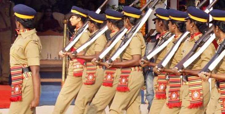 ആഴ്ചയില് ഒരിക്കല് പൊതുസ്ഥലങ്ങളില് പോലീസിന്റെ പരേഡ് സംഘടിപ്പിക്കും ആഴ്ചയില് ഒരിക്കല് പൊതുസ്ഥലങ്ങളില് പോലീസിന്റെ പരേഡ് സംഘടിപ്പിക്കും