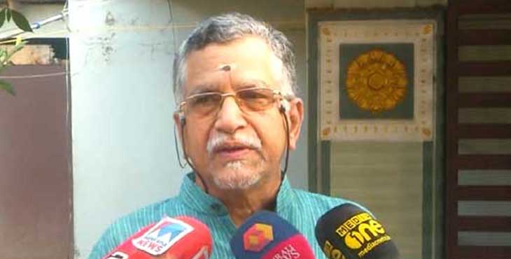 ശബരിമലയിലെ തിരുവാഭരണം എവിടെയും സമര്പ്പിച്ചിട്ടില്ലെന്ന് പന്തളം കൊട്ടാരം ; സുപ്രീംകോടതിയെ ചിലര് തെറ്റിദ്ധരിപ്പിച്ചെന്ന് ശശികുമാരവര്മ ശബരിമലയിലെ തിരുവാഭരണം എവിടെയും സമര്പ്പിച്ചിട്ടില്ലെന്ന് പന്തളം കൊട്ടാരം ; സുപ്രീംകോടതിയെ ചിലര് തെറ്റിദ്ധരിപ്പിച്ചെന്ന് ശശികുമാരവര്മ