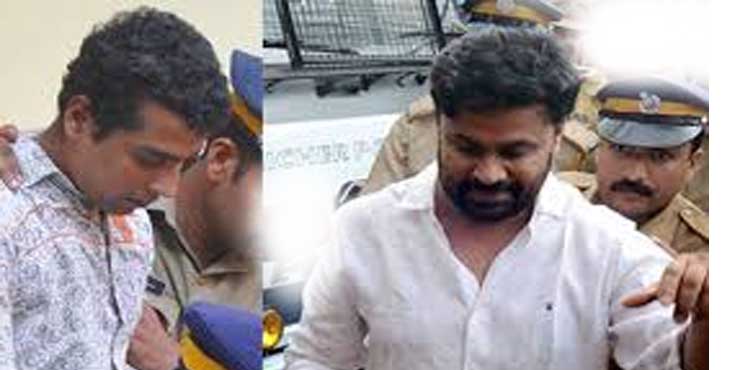 നടിയെ ആക്രമിച്ച കേസിന്റെ വിചാരണ വേളയില് പ്രതി കോടതി രംഗങ്ങള് മൊബൈലില് പകര്ത്തി ; പ്രോസിക്യൂഷന് ആവശ്യപ്രകാരം പോലീസ് ഫോണ് പിടിച്ചെടുത്തു നടിയെ ആക്രമിച്ച കേസിന്റെ വിചാരണ വേളയില് പ്രതി കോടതി രംഗങ്ങള് മൊബൈലില് പകര്ത്തി ; പ്രോസിക്യൂഷന് ആവശ്യപ്രകാരം പോലീസ് ഫോണ് പിടിച്ചെടുത്തു