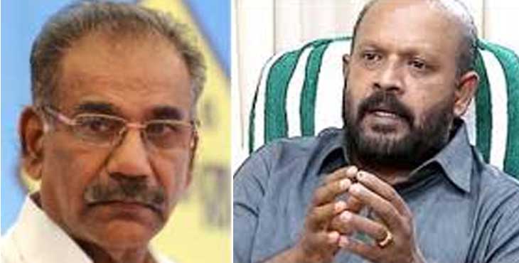 എ.കെ.ശശീന്ദ്രനും വി.എസ്.സുനില്കുമാറും അവിനാശിയില് ; മൃതദേഹങ്ങള് നാട്ടിലെത്തിക്കാനുള്ള എല്ലാ സഹായവും ഉറപ്പാക്കുമെന്ന് മന്ത്രിമാര് എ.കെ.ശശീന്ദ്രനും വി.എസ്.സുനില്കുമാറും അവിനാശിയില് ; മൃതദേഹങ്ങള് നാട്ടിലെത്തിക്കാനുള്ള എല്ലാ സഹായവും ഉറപ്പാക്കുമെന്ന് മന്ത്രിമാര്