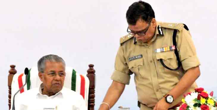 ആയുധങ്ങള് വാങ്ങാനുള്ള ഡിജിപിയുടെ ഫണ്ട് രണ്ടില് നിന്ന് അഞ്ചു കോടിയാക്കി ഉയര്ത്തി ; പിണറായി സര്ക്കാര് ബെഹ്റയോടൊപ്പം ആയുധങ്ങള് വാങ്ങാനുള്ള ഡിജിപിയുടെ ഫണ്ട് രണ്ടില് നിന്ന് അഞ്ചു കോടിയാക്കി ഉയര്ത്തി ; പിണറായി സര്ക്കാര് ബെഹ്റയോടൊപ്പം