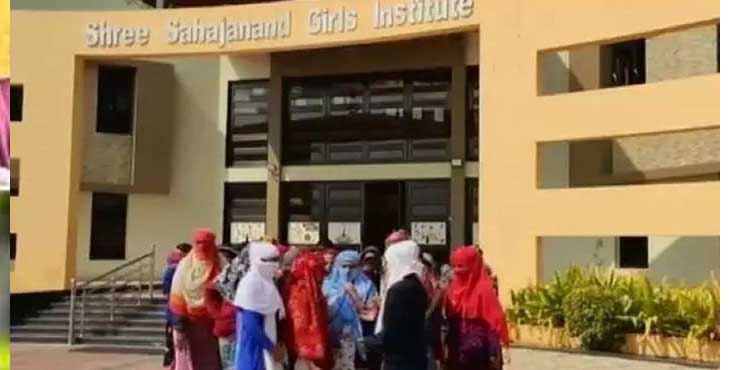 വിദ്യാര്ഥിനികളെ ആര്ത്തവ പരിശോധന നടത്തിയ സംഭവത്തില് ദേശീയ വനിതാ കമ്മീഷന് സ്വമേധയാ കേസെടുത്തു വിദ്യാര്ഥിനികളെ ആര്ത്തവ പരിശോധന നടത്തിയ സംഭവത്തില് ദേശീയ വനിതാ കമ്മീഷന് സ്വമേധയാ കേസെടുത്തു
