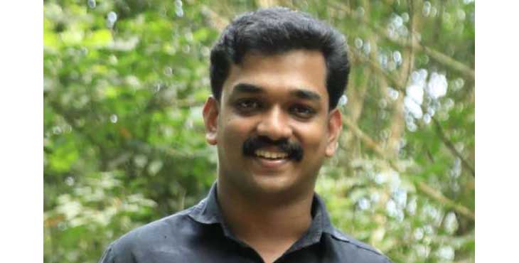 ജാതി അധിക്ഷേപം നേരിട്ട കൂടരഞ്ഞി ഗ്രാമപഞ്ചായത്ത് സിപിഎം മെമ്പര് കെ.എസ് അരുണ് കുമാര് രാജിവെച്ചു ; സ്വന്തം പാര്ട്ടിയുടെ നേതാവ് തള്ളിപ്പറഞ്ഞതായും അരുണ് കുമാര് ജാതി അധിക്ഷേപം നേരിട്ട കൂടരഞ്ഞി ഗ്രാമപഞ്ചായത്ത് സിപിഎം മെമ്പര് കെ.എസ് അരുണ് കുമാര് രാജിവെച്ചു ; സ്വന്തം പാര്ട്ടിയുടെ നേതാവ് തള്ളിപ്പറഞ്ഞതായും അരുണ് കുമാര്