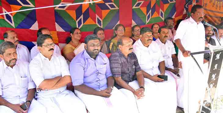 പിണറായി നരേന്ദ്ര മോഡിയുടെ സാക്ഷാല് റസിഡന്റ് ഭരണാധികാരി : പി. മോഹന്രാജ് പിണറായി നരേന്ദ്ര മോഡിയുടെ സാക്ഷാല് റസിഡന്റ് ഭരണാധികാരി : പി. മോഹന്രാജ്
