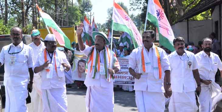 കേരളാ പോലീസിന്റെ വിശ്വാസ്യത തകർന്നു : ഡി.ജി.പി യുടെ അഴിമതിയും ക്രമക്കേടുകളും സി.ബി. ഐ അന്വേഷിക്കണം – ആന്റോ ആന്റണി കേരളാ പോലീസിന്റെ വിശ്വാസ്യത തകർന്നു : ഡി.ജി.പി യുടെ അഴിമതിയും ക്രമക്കേടുകളും സി.ബി. ഐ അന്വേഷിക്കണം – ആന്റോ ആന്റണി