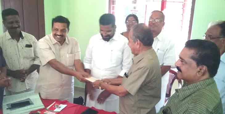 കർഷകരുടെയും തൊഴിലാളികളുടേയും താത്പര്യങ്ങൾ സംരക്ഷിക്കപ്പെടണം ; വി ചാമുണ്ണി കർഷകരുടെയും തൊഴിലാളികളുടേയും താത്പര്യങ്ങൾ സംരക്ഷിക്കപ്പെടണം ; വി ചാമുണ്ണി