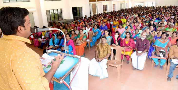 450 കോടി രൂപ വനിതാ വികസന കോർപറേഷന് മുഖേന കേരളത്തിൽ വായ്പയായി നൽകും ; കെ.യു. ജനീഷ് കുമാർ എം.എൽ.എ. 450 കോടി രൂപ വനിതാ വികസന കോർപറേഷന് മുഖേന കേരളത്തിൽ വായ്പയായി നൽകും ; കെ.യു. ജനീഷ് കുമാർ എം.എൽ.എ.
