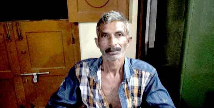 തണ്ണിത്തോട്ടില് വ്യാജമദ്യവുമായി മധ്യവയസ്കൻ പിടിയിൽ തണ്ണിത്തോട്ടില് വ്യാജമദ്യവുമായി മധ്യവയസ്കൻ പിടിയിൽ