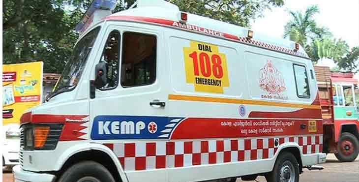 108 ആംബുലന്സ് സര്വീസിനെക്കുറിച്ച് അവബോധം സൃഷ്ടിക്കുന്നതിന് കാമ്പയിനുകള് സംഘടിപ്പിക്കും : ജില്ലാ കളക്ടര് 108 ആംബുലന്സ് സര്വീസിനെക്കുറിച്ച് അവബോധം സൃഷ്ടിക്കുന്നതിന് കാമ്പയിനുകള് സംഘടിപ്പിക്കും : ജില്ലാ കളക്ടര്