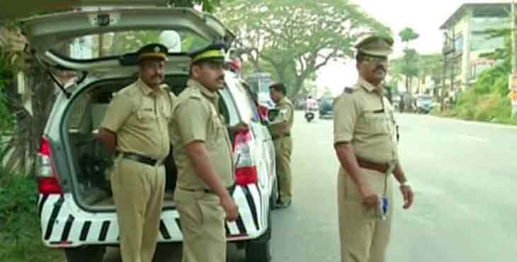സേഫ് കേരള പദ്ധതി കടലാസിൽ തന്നെ ; ഒന്നര വർഷം കഴിഞ്ഞിട്ടും പദ്ധതി പൂർത്തിയാക്കിയില്ല സേഫ് കേരള പദ്ധതി കടലാസിൽ തന്നെ ; ഒന്നര വർഷം കഴിഞ്ഞിട്ടും പദ്ധതി പൂർത്തിയാക്കിയില്ല