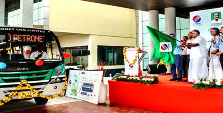 രാജ്യത്തെ ആദ്യത്തെ എല്എന്ജി ബസുകള് കേരളത്തില് രാജ്യത്തെ ആദ്യത്തെ എല്എന്ജി ബസുകള് കേരളത്തില്