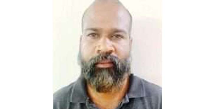  മദ്യലഹരിയില് സുഹൃത്തിനെ കുത്തിക്കൊലപ്പെടുത്താന് ശ്രമിച്ച യുവാവിനെ റിമാന്ഡ് ചെയ്തു മദ്യലഹരിയില് സുഹൃത്തിനെ കുത്തിക്കൊലപ്പെടുത്താന് ശ്രമിച്ച യുവാവിനെ റിമാന്ഡ് ചെയ്തു