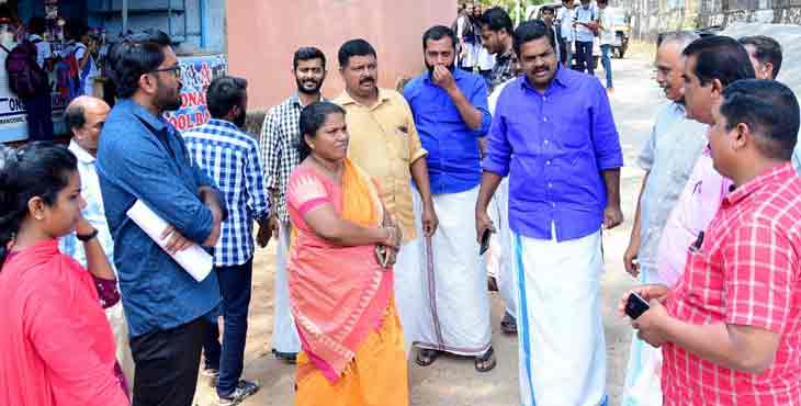 കലഞ്ഞൂർ പഞ്ചായത്തിലെ മാങ്കോട് സ്കൂൾ – തിടി -നിരത്തുപാറ റോഡ് പി.എം.ജി.എസ്.വൈ പദ്ധതിയിലുൾപ്പെടുത്തി നിര്മ്മിക്കും ; കെ.യു ജനീഷ് കുമാര് കലഞ്ഞൂർ പഞ്ചായത്തിലെ മാങ്കോട് സ്കൂൾ – തിടി -നിരത്തുപാറ റോഡ് പി.എം.ജി.എസ്.വൈ പദ്ധതിയിലുൾപ്പെടുത്തി നിര്മ്മിക്കും ; കെ.യു ജനീഷ് കുമാര്