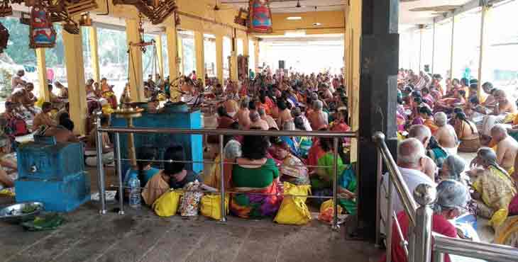 830 പേർ അടങ്ങുന്ന വൈഷ്ണവ ഭക്തസംഘം കേരളത്തില് തീര്ഥാടനത്തിന് എത്തി 830 പേർ അടങ്ങുന്ന വൈഷ്ണവ ഭക്തസംഘം കേരളത്തില് തീര്ഥാടനത്തിന് എത്തി