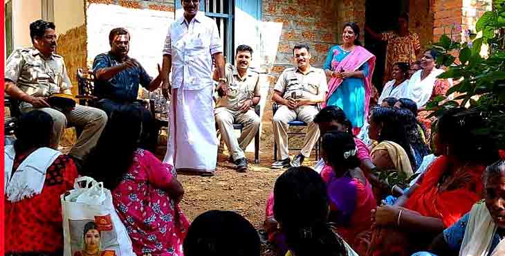 ജനമൈത്രി പോലീസിന്റെ നേതൃത്വത്തിൽ സ്ത്രീ ശാക്തീകരണ സെമിനാർ നടത്തി ജനമൈത്രി പോലീസിന്റെ നേതൃത്വത്തിൽ സ്ത്രീ ശാക്തീകരണ സെമിനാർ നടത്തി
