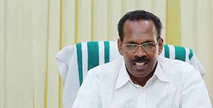 മദ്യശാലകള് അടച്ചിടേണ്ടതില്ല ; തീരുമാനം സാഹചര്യം അനുസരിച്ചെന്നും എക്സൈസ് മന്ത്രി മദ്യശാലകള് അടച്ചിടേണ്ടതില്ല ; തീരുമാനം സാഹചര്യം അനുസരിച്ചെന്നും എക്സൈസ് മന്ത്രി