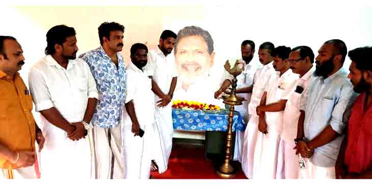 ജി കാർത്തികേയൻ സമാനതകളില്ലാത്ത വ്യക്തിത്വം : വെട്ടൂർ ജ്യോതി പ്രസാദ് ജി കാർത്തികേയൻ സമാനതകളില്ലാത്ത വ്യക്തിത്വം : വെട്ടൂർ ജ്യോതി പ്രസാദ്