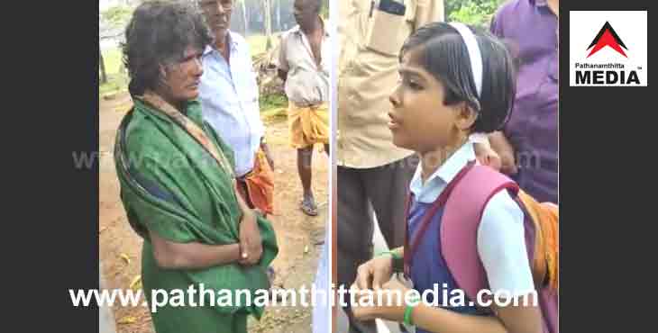 കരുനാഗപ്പള്ളിയിൽ നാലാം ക്ലാസുകാരിയെ തട്ടിക്കൊണ്ട് പോകാൻ ശ്രമം ; നാടോടി സ്ത്രീയെ നാട്ടുകാർ പിടികൂടി പോലീസിൽ ഏൽപിച്ചു കരുനാഗപ്പള്ളിയിൽ നാലാം ക്ലാസുകാരിയെ തട്ടിക്കൊണ്ട് പോകാൻ ശ്രമം ; നാടോടി സ്ത്രീയെ നാട്ടുകാർ പിടികൂടി പോലീസിൽ ഏൽപിച്ചു