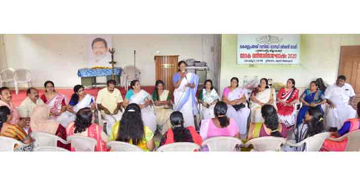 സ്ത്രീകൾ സമൂഹത്തിന്റെ ചാലകശക്തിയായി മാറണം : മഹിളാ കോൺഗ്രസ് ജില്ലാ പ്രസിഡന്റ് കുഞ്ഞുകുഞ്ഞമ്മ ജോസഫ് സ്ത്രീകൾ സമൂഹത്തിന്റെ ചാലകശക്തിയായി മാറണം : മഹിളാ കോൺഗ്രസ് ജില്ലാ പ്രസിഡന്റ് കുഞ്ഞുകുഞ്ഞമ്മ ജോസഫ്