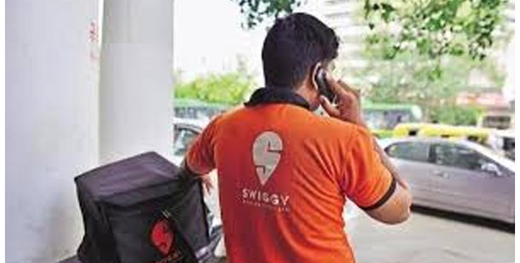 ഓണ്ലൈന് ഭക്ഷ്യവിതരണത്തിന് എട്ടുമണിവരെ ഹോട്ടലുകള്ക്കും ബേക്കറികള്ക്കും പ്രവര്ത്തിക്കാം ഓണ്ലൈന് ഭക്ഷ്യവിതരണത്തിന് എട്ടുമണിവരെ ഹോട്ടലുകള്ക്കും ബേക്കറികള്ക്കും പ്രവര്ത്തിക്കാം