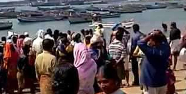 മത്സ്യ തൊഴിലാളികളും പോലീസും തമ്മില് സംഘര്ഷം മത്സ്യ തൊഴിലാളികളും പോലീസും തമ്മില് സംഘര്ഷം