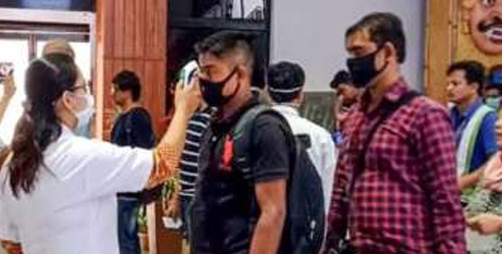 ഇറ്റലിയില് നിന്ന് നാട്ടിലെത്തിയവര്ക്ക് സ്നേഹ സ്വീകരണം ഇറ്റലിയില് നിന്ന് നാട്ടിലെത്തിയവര്ക്ക് സ്നേഹ സ്വീകരണം