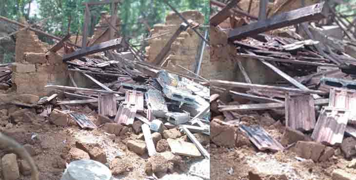 തേക്കുതോട് പൂച്ചക്കുളത്ത് കാട്ടാനക്കൂട്ടം വീട് തകർത്തു തേക്കുതോട് പൂച്ചക്കുളത്ത് കാട്ടാനക്കൂട്ടം വീട് തകർത്തു