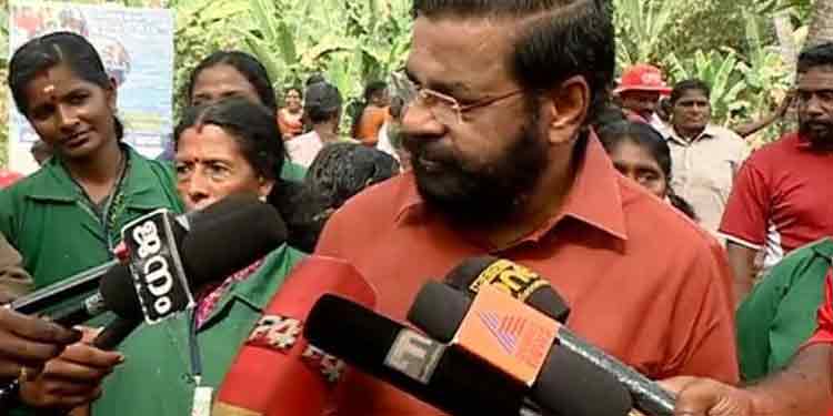 ശമ്പള ഉത്തരവ് കത്തിച്ചത് നീചമായ പ്രവർത്തി ; ആർത്തിപ്പണ്ടാരം വിളിയിൽ ഉറച്ചു നില്ക്കുന്നു : മന്ത്രി കടകംപളളി സുരേന്ദ്രൻ ശമ്പള ഉത്തരവ് കത്തിച്ചത് നീചമായ പ്രവർത്തി ; ആർത്തിപ്പണ്ടാരം വിളിയിൽ ഉറച്ചു നില്ക്കുന്നു : മന്ത്രി കടകംപളളി സുരേന്ദ്രൻ