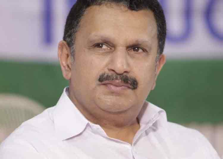 കെ മുരളീധരൻ എംപിയുടെ കൊവിഡ് പരിശോധനാ ഫലം വന്നു , നെഗറ്റീവ് കെ മുരളീധരൻ എംപിയുടെ കൊവിഡ് പരിശോധനാ ഫലം വന്നു , നെഗറ്റീവ്