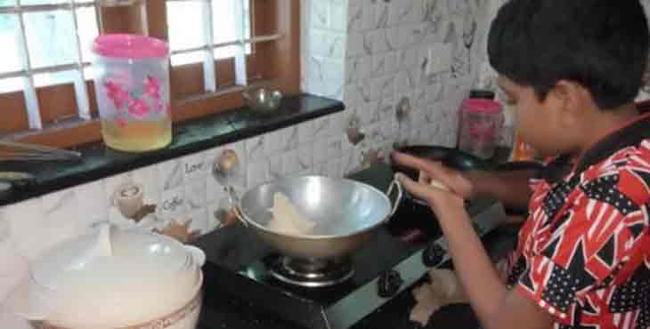ലോക്ക് ഡൗണില് അവരും തിരക്കിലാണ്… കൃഷിയും വീട്ടുകാര്യങ്ങളുമായി ബഡ്സ് സ്കൂള് വിദ്യാര്ഥികള് ലോക്ക് ഡൗണില് അവരും തിരക്കിലാണ്… കൃഷിയും വീട്ടുകാര്യങ്ങളുമായി ബഡ്സ് സ്കൂള് വിദ്യാര്ഥികള്