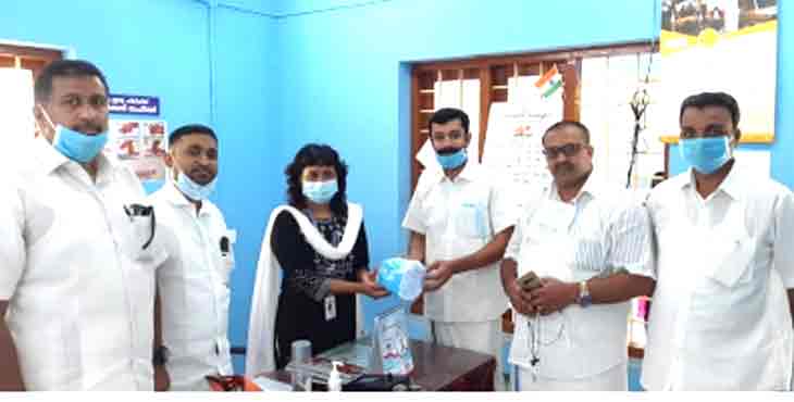 കേരള യൂത്ത് ഫ്രണ്ട് (എം) ജോസ് വിഭാഗം മാസ്ക്കുകൾ വിതരണം ചെയ്തു കേരള യൂത്ത് ഫ്രണ്ട് (എം) ജോസ് വിഭാഗം മാസ്ക്കുകൾ വിതരണം ചെയ്തു