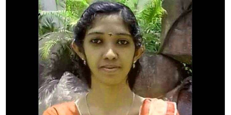 ഇന്ഡക്ഷന് കുക്കറില് നിന്നും ഷോക്കേറ്റ് വിദ്യാര്ഥിനി മരിച്ചു ഇന്ഡക്ഷന് കുക്കറില് നിന്നും ഷോക്കേറ്റ് വിദ്യാര്ഥിനി മരിച്ചു