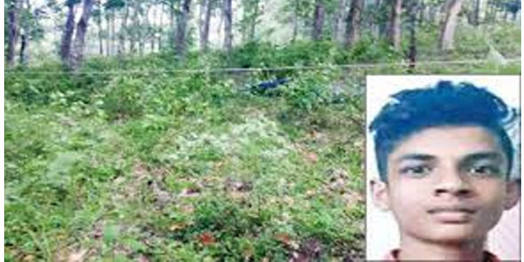 കൊടുമണ്ണിലെ പത്താംക്ലാസുകാരന്റെ കൊലപാതകം ; പ്രതികകള്ക്ക് ജാമ്യം അനുവദിച്ചു കൊടുമണ്ണിലെ പത്താംക്ലാസുകാരന്റെ കൊലപാതകം ; പ്രതികകള്ക്ക് ജാമ്യം അനുവദിച്ചു