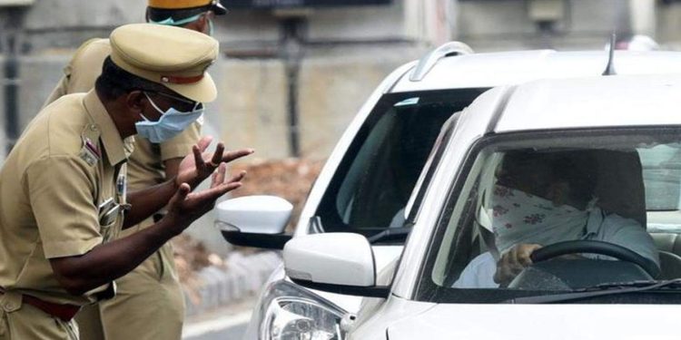 മഹാരാഷ്ട്രയിലെ ഹോട്ട് സ്പോട്ടില് നിന്നും അനുമതിയില്ലാതെ കോഴിക്കോടെത്തിയ രണ്ട് പേര് പിടിയില് മഹാരാഷ്ട്രയിലെ ഹോട്ട് സ്പോട്ടില് നിന്നും അനുമതിയില്ലാതെ കോഴിക്കോടെത്തിയ രണ്ട് പേര് പിടിയില്